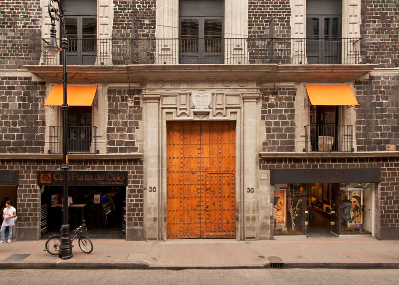 Downtown Mexico Hotel 1/25