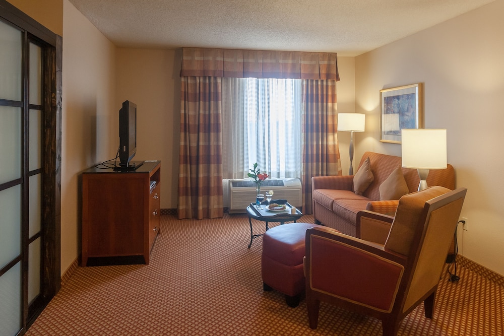 Hilton Garden Inn Denver Airport 35/53