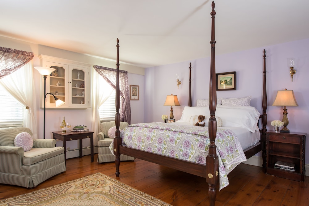Caldwell House Bed &amp; Breakfast 11/50