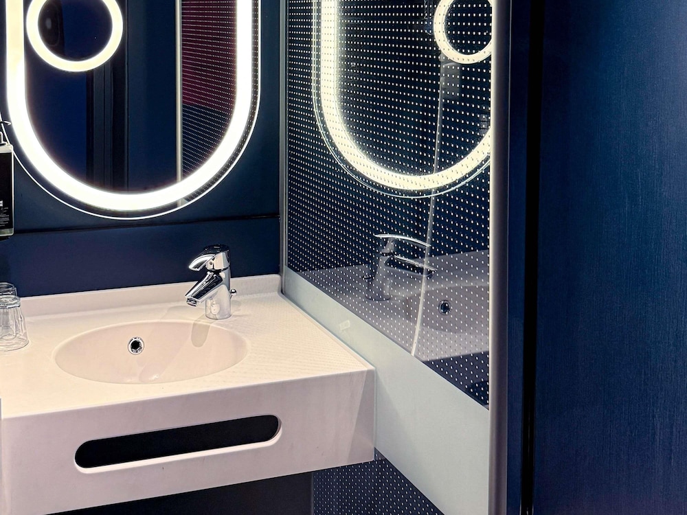 Ibis Rennes Cesson 76/76