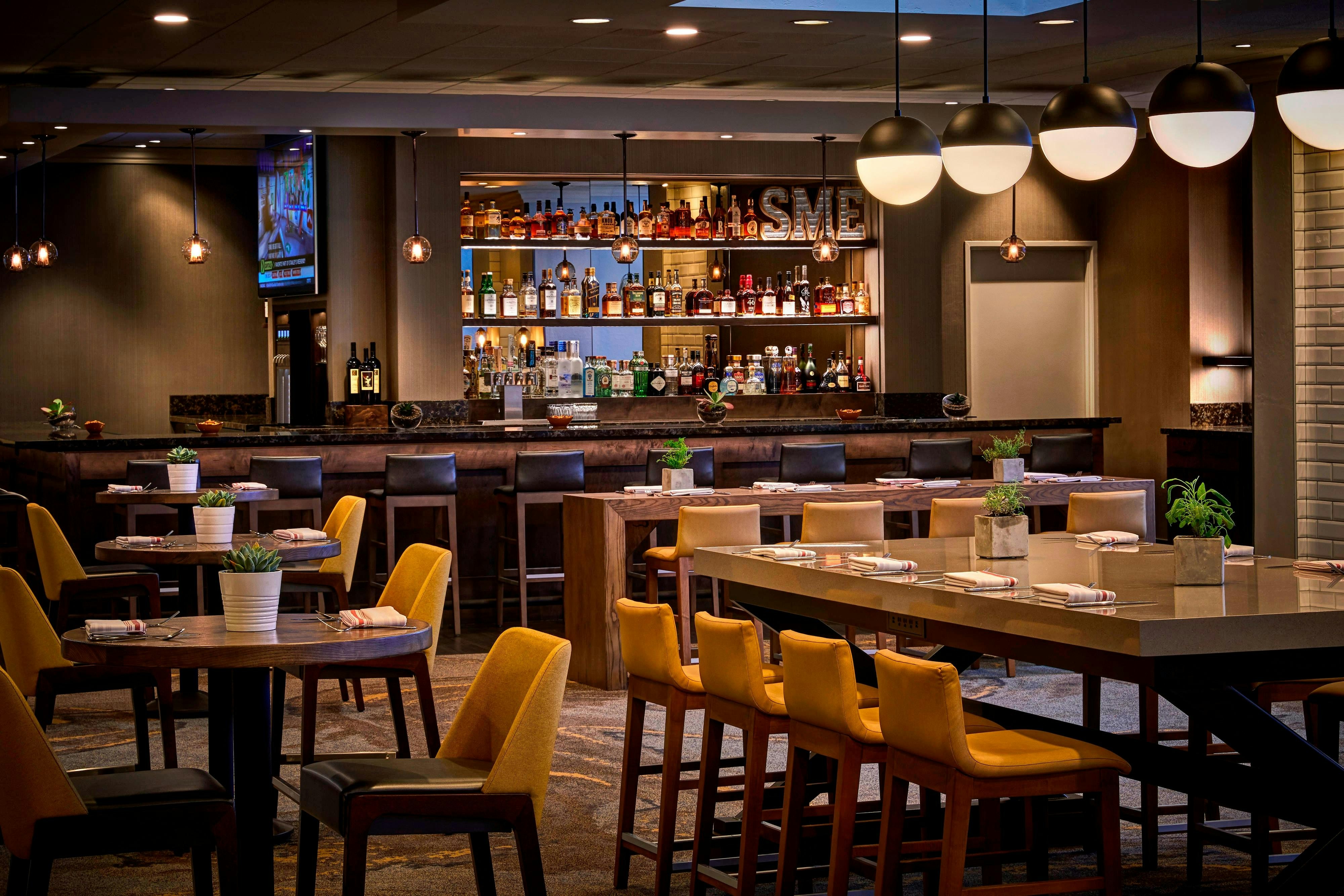 Marriott Los Angeles Airport 52/77
