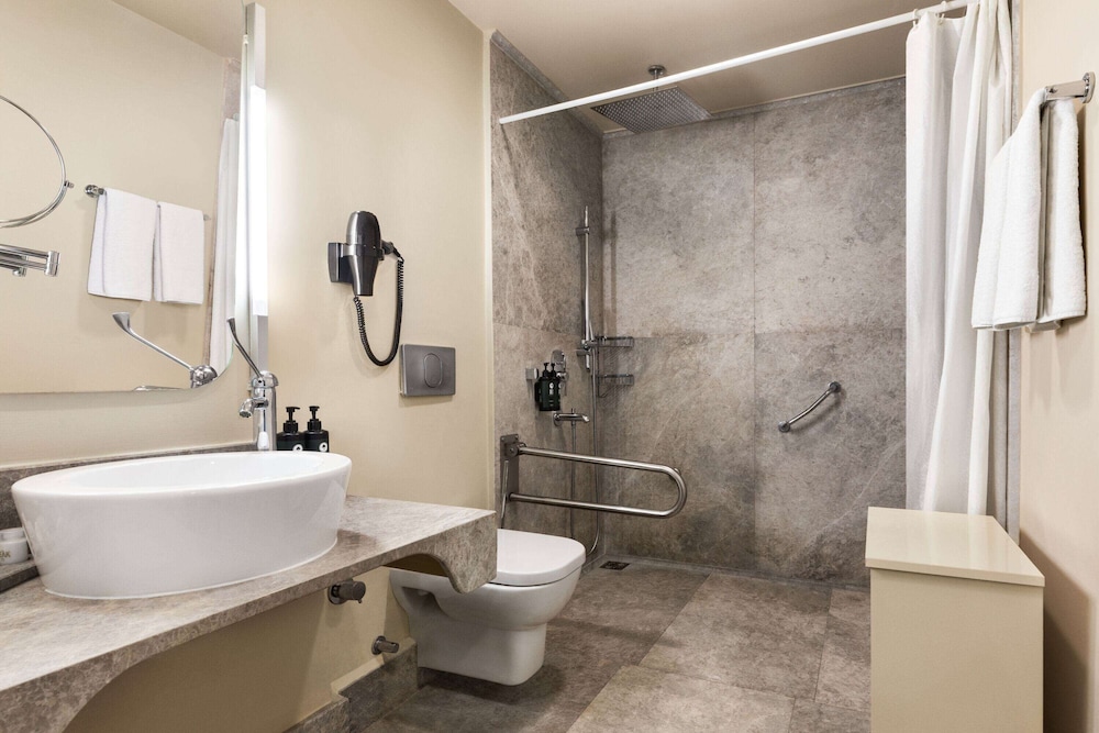 Ramada by Wyndham Istanbul Pera 48/50