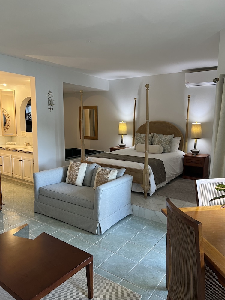 Harmony Suites 45/64