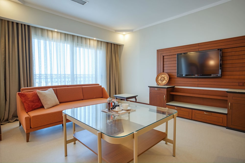 Megasaray WestBeach Antalya 50/73