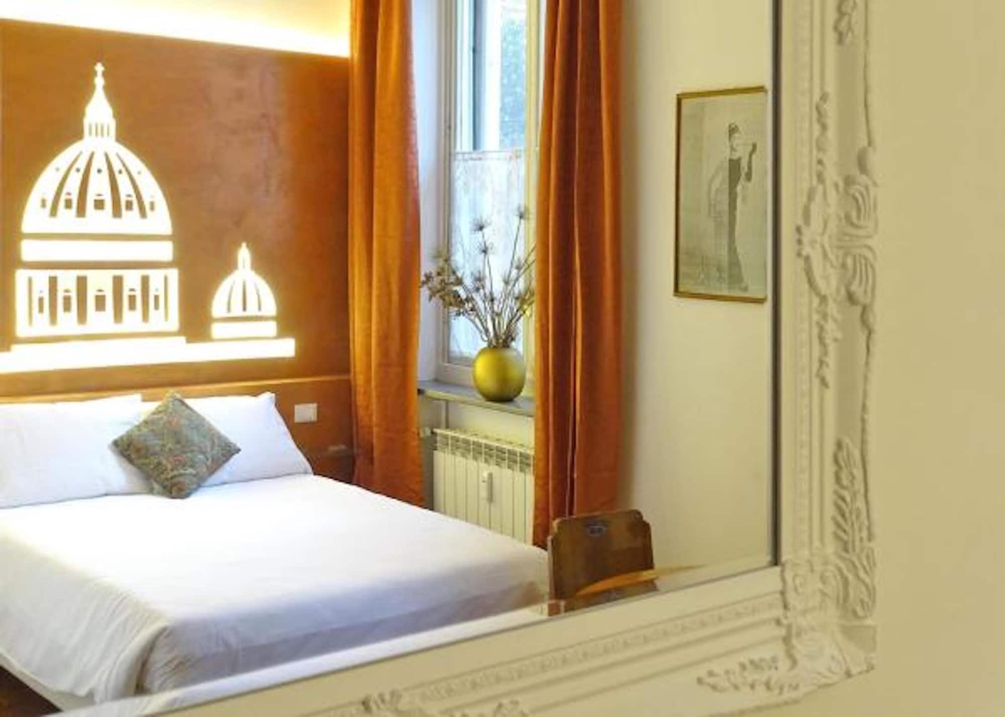 SUPERIOR, QUEEN BED