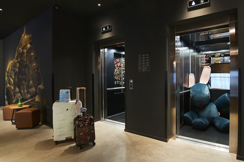 Moxy Essen City 7/44