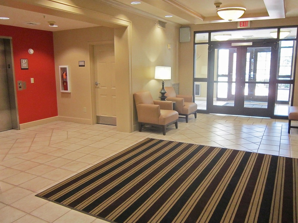Extended Stay America Fayetteville Cross Creek Mall 18/49