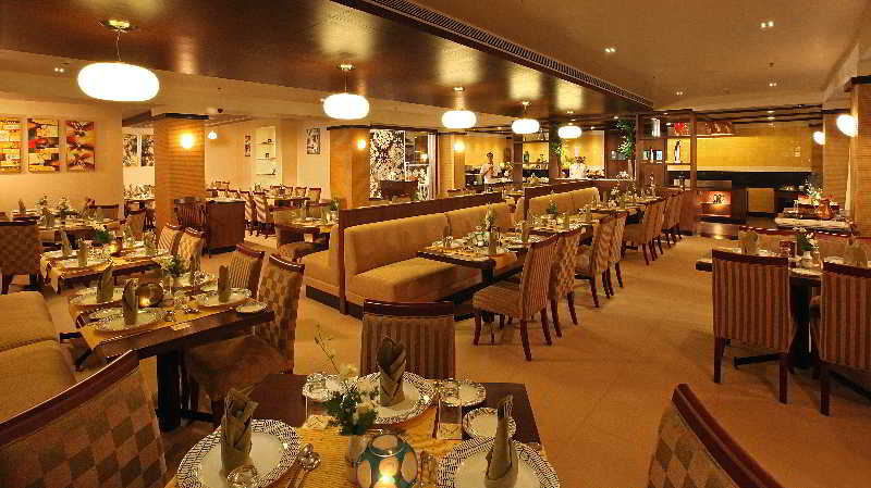 HOTEL LACLASSIC 25/29