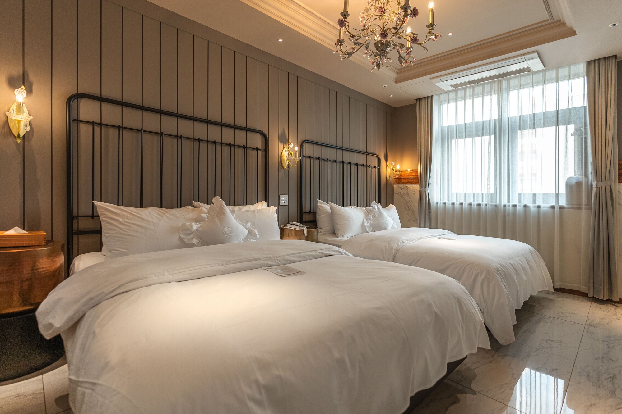 SIGNATURE, FAMILY SUITE, PRESTIGE, 2 BEDS