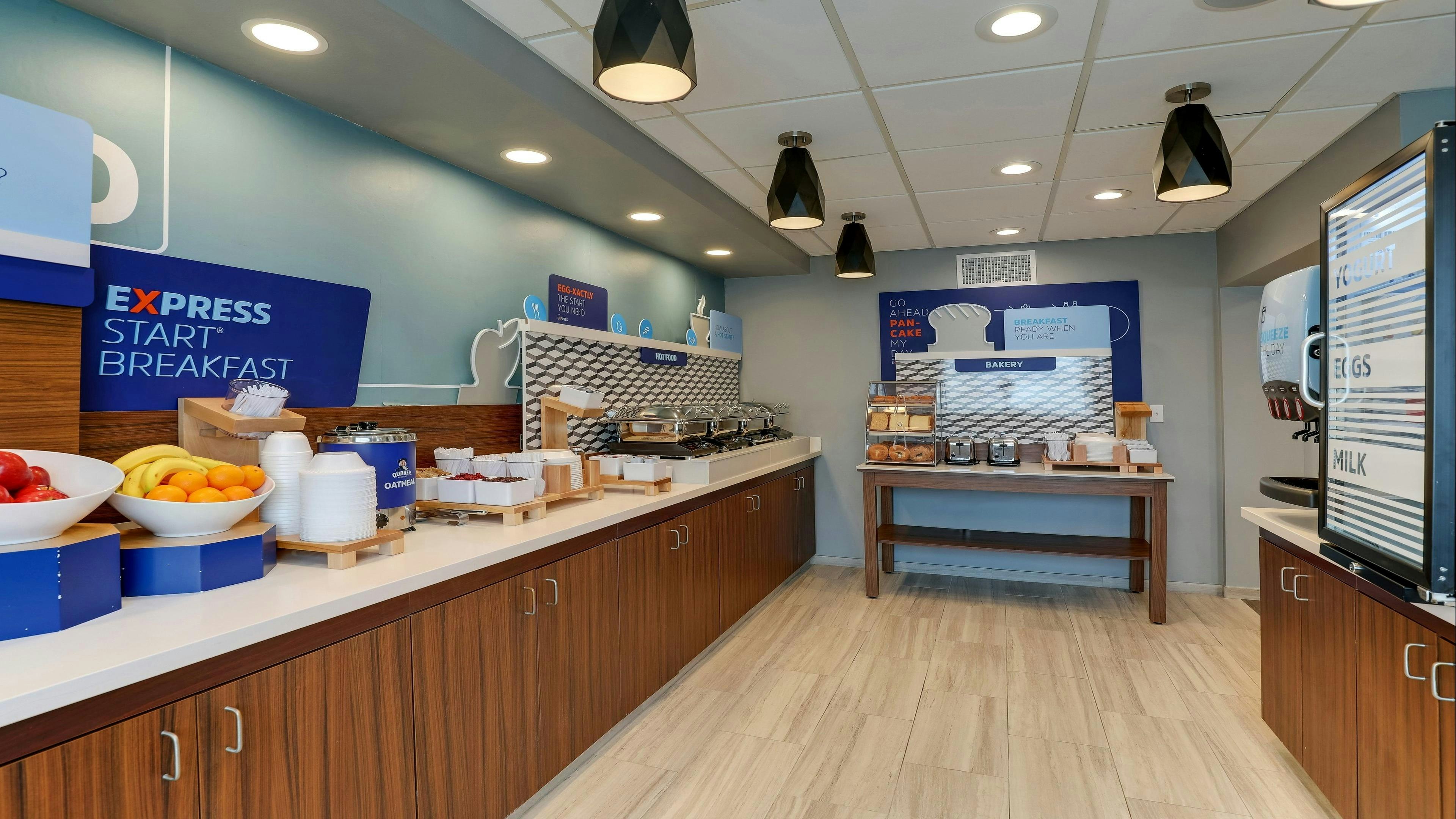 Holiday Inn Express Kenner New Orleans Airport an IHG Hotel 25/50