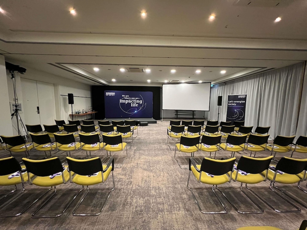 Mercure Tagungs & Landhotel Krefeld 57/70