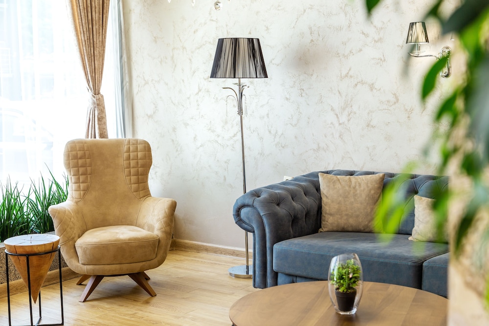City Avenue Hotel 26/50