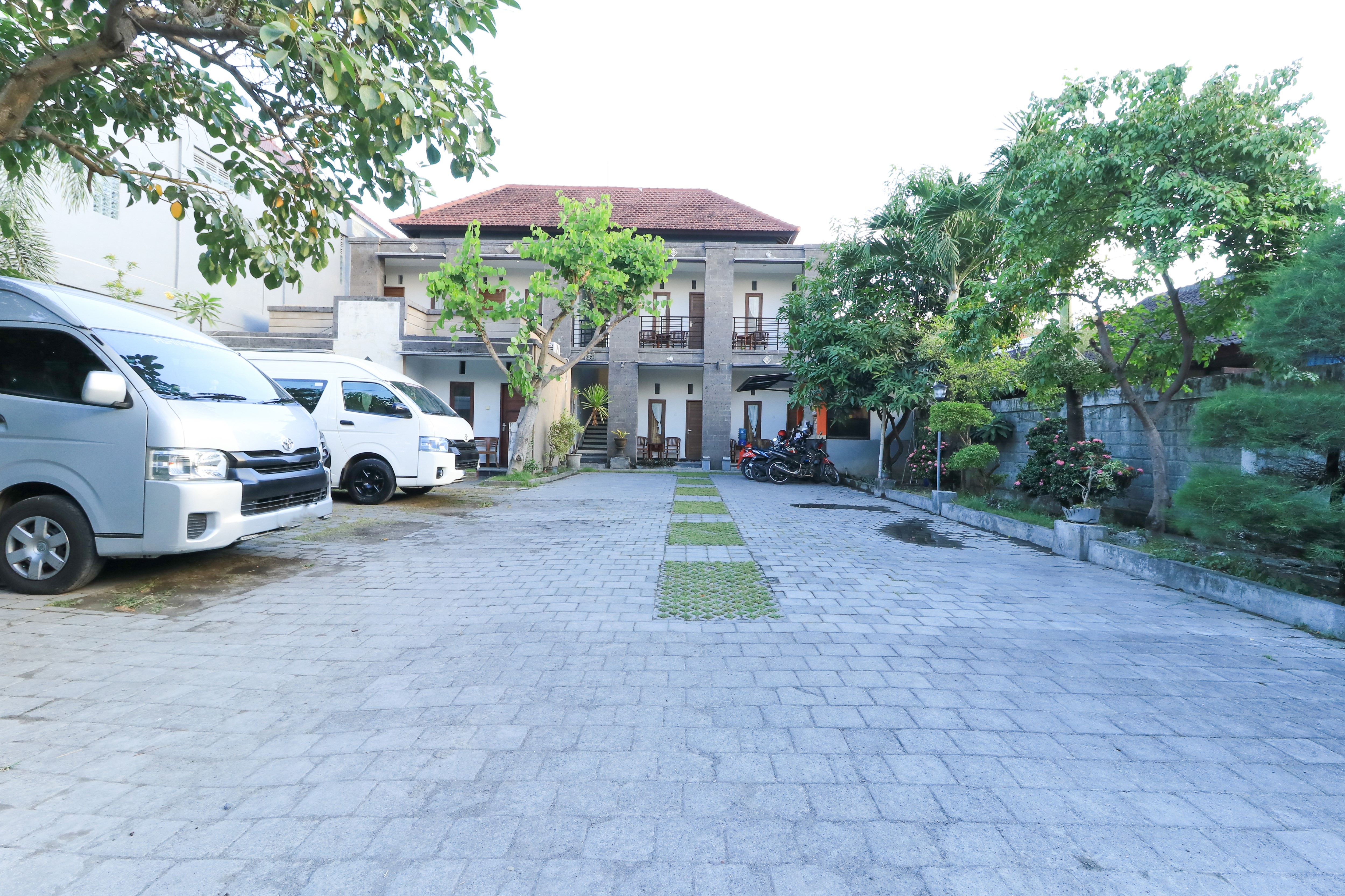 Hotel Warta Putra by ZUZU 25/32