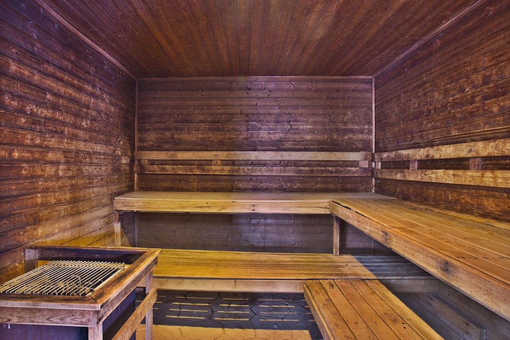 swimming pool spa