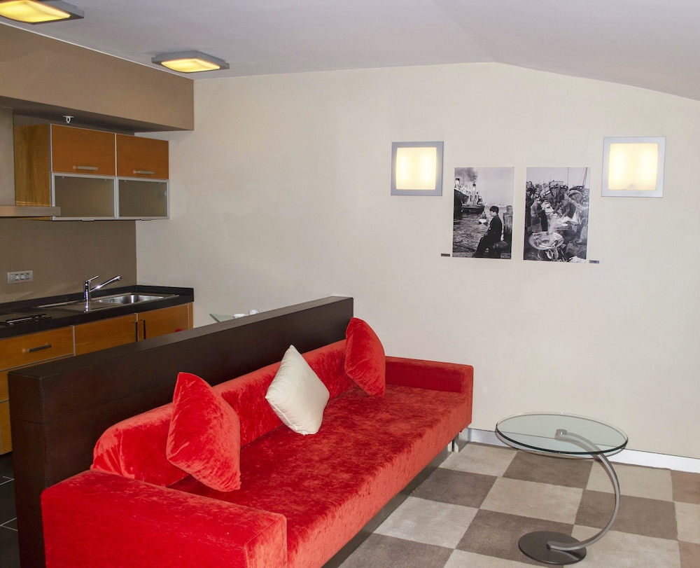 Point Hotel Taksim 45/68