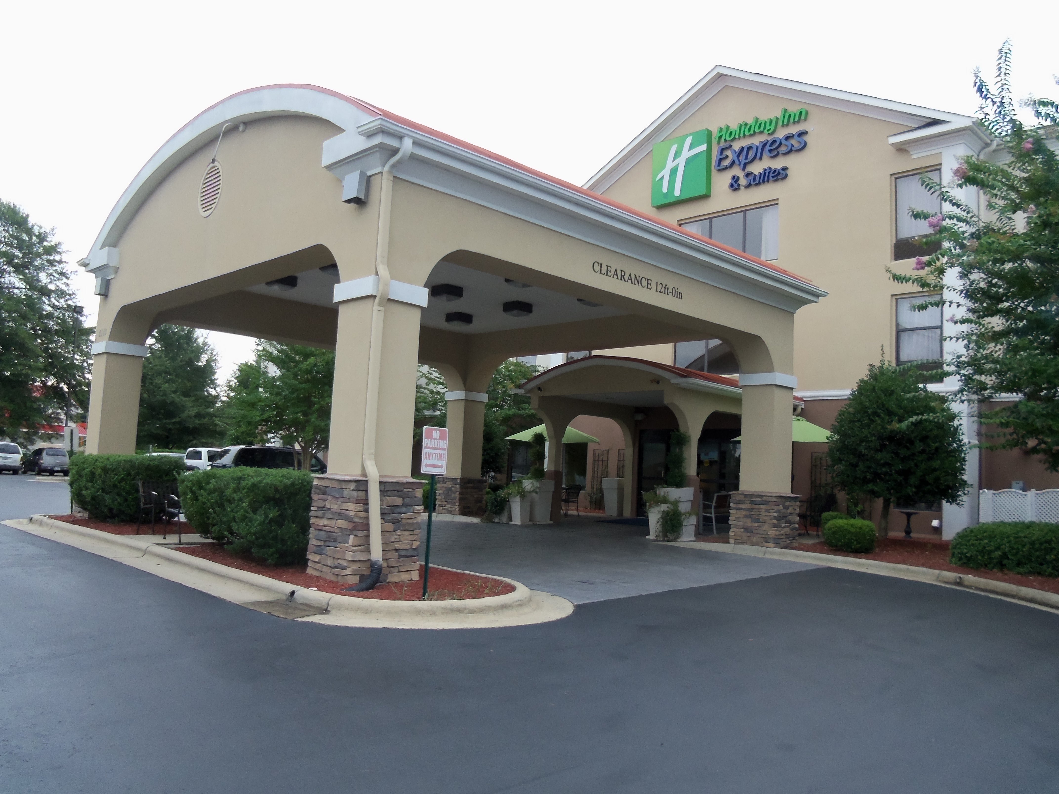 Holiday Inn Express Hotel Suites Sanford 2/48