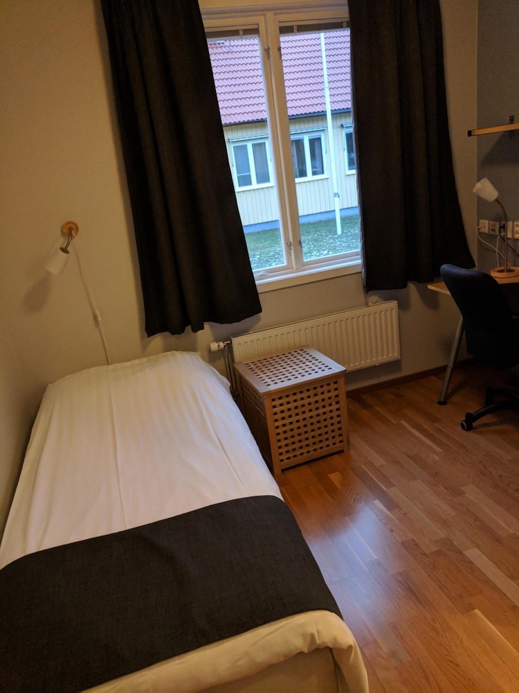 Hotell Hässlö 3/33