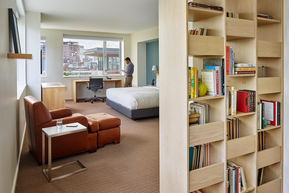 The Study Hotel at University City 22/68