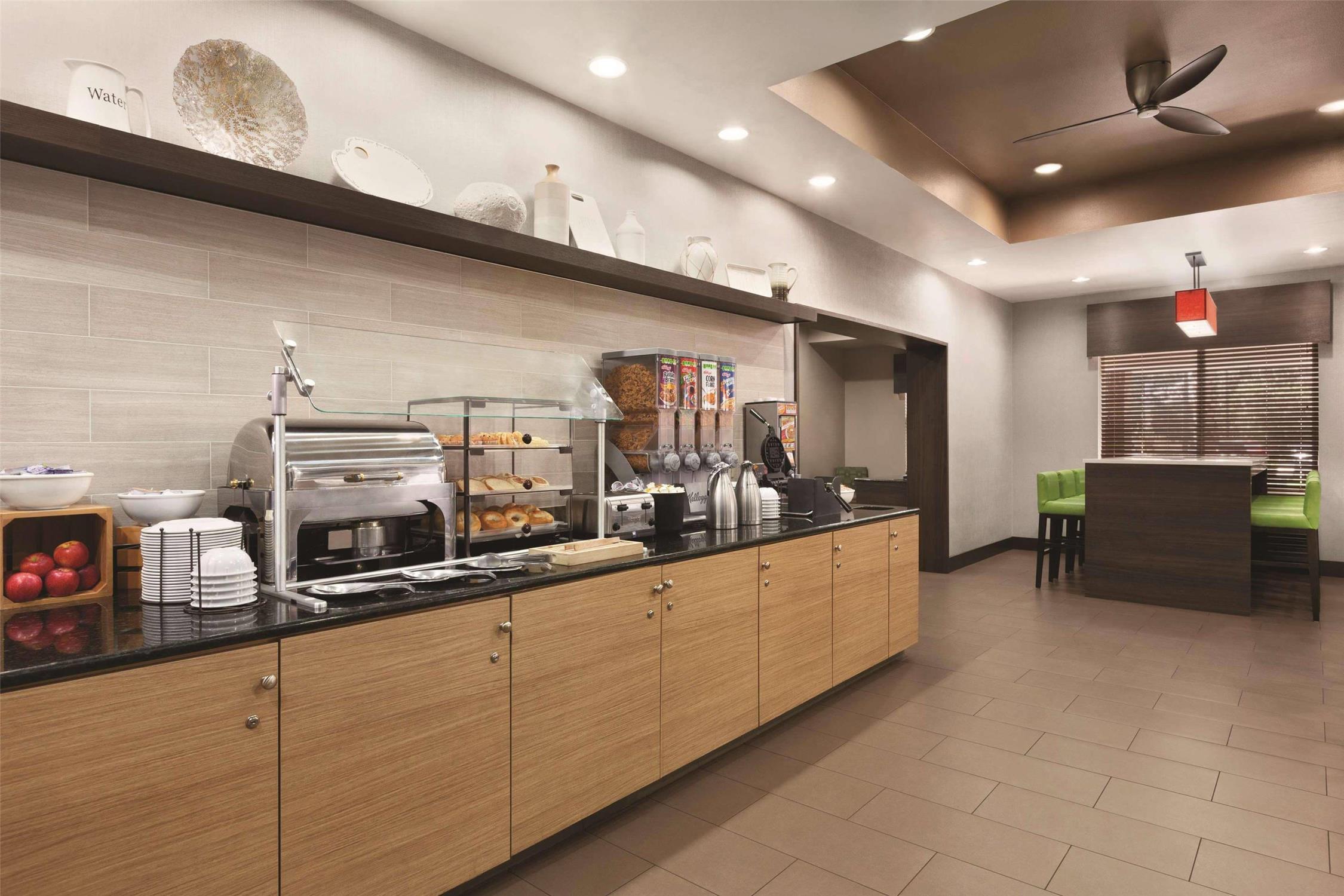 Country Inn & Suites By Radisson Gainesville FL 6/41