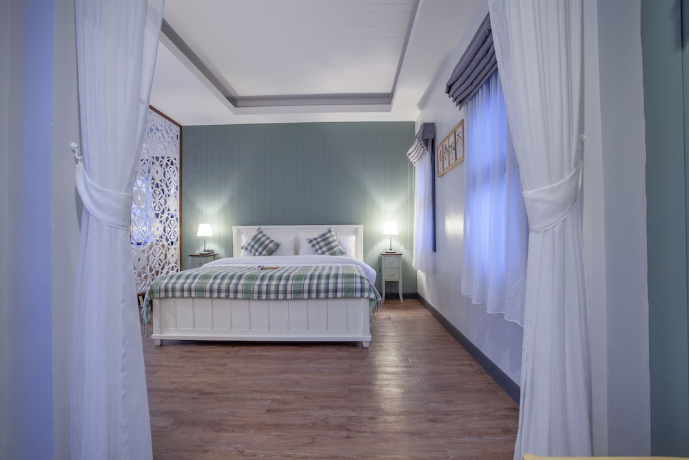 Nan Boutique Resort 12/36
