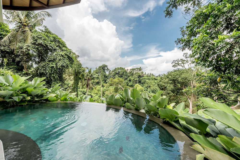 tanadewa Resort Ubud Bali by Cross Collection 45/50