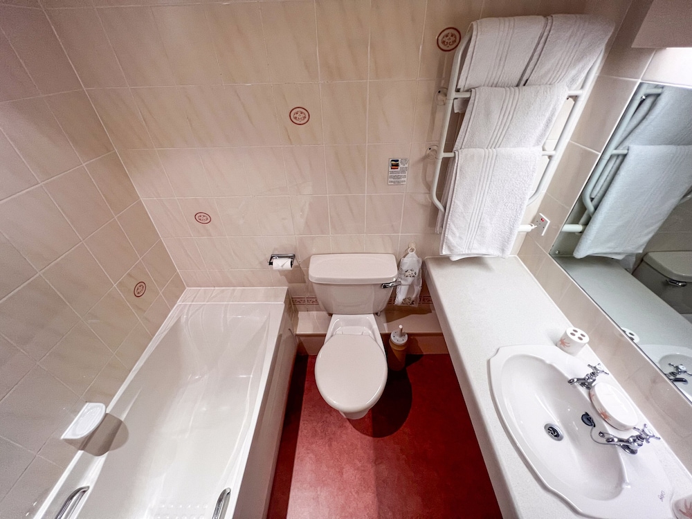 Gwesty Minffordd Hotel 45/50