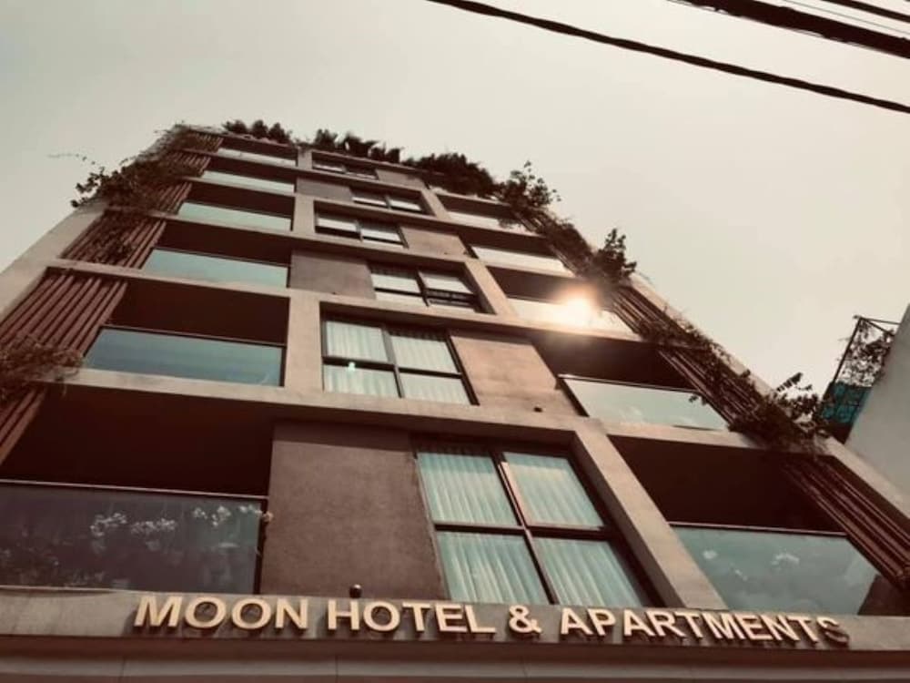 Moon Hotel & Apartment 2/75