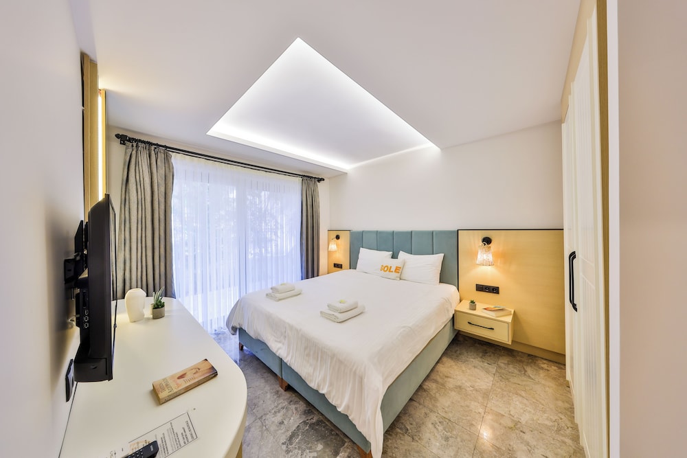 Sole Suites 12/49