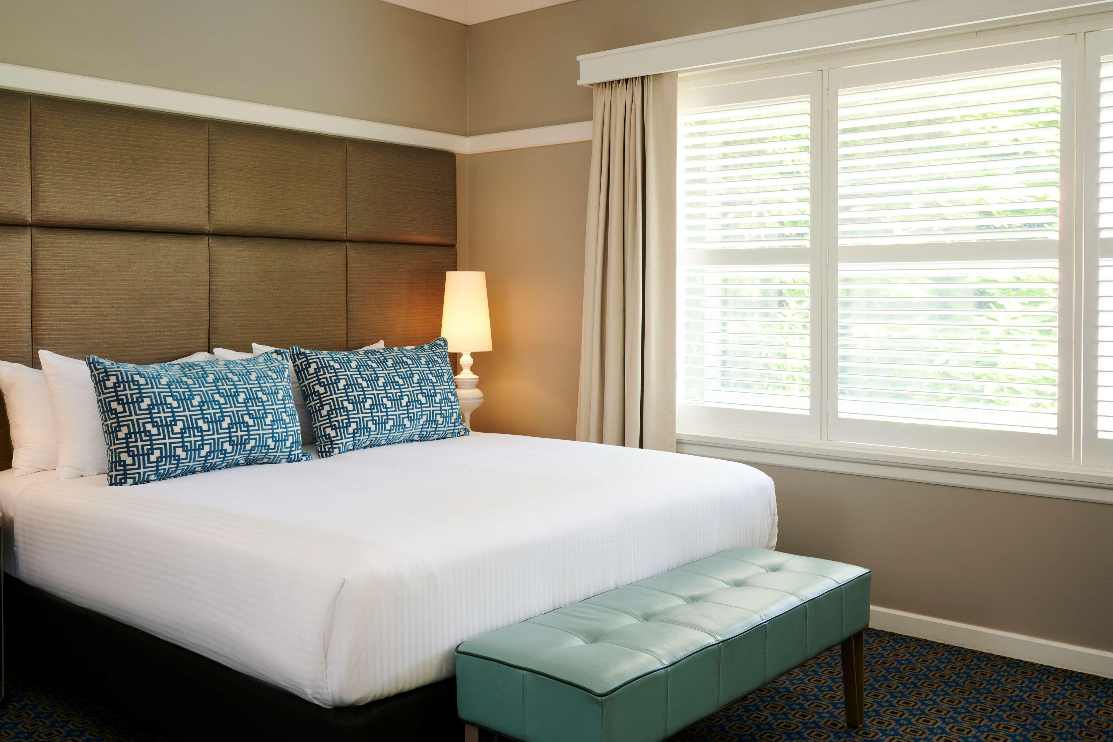 2 Interconnecting Deluxe Room