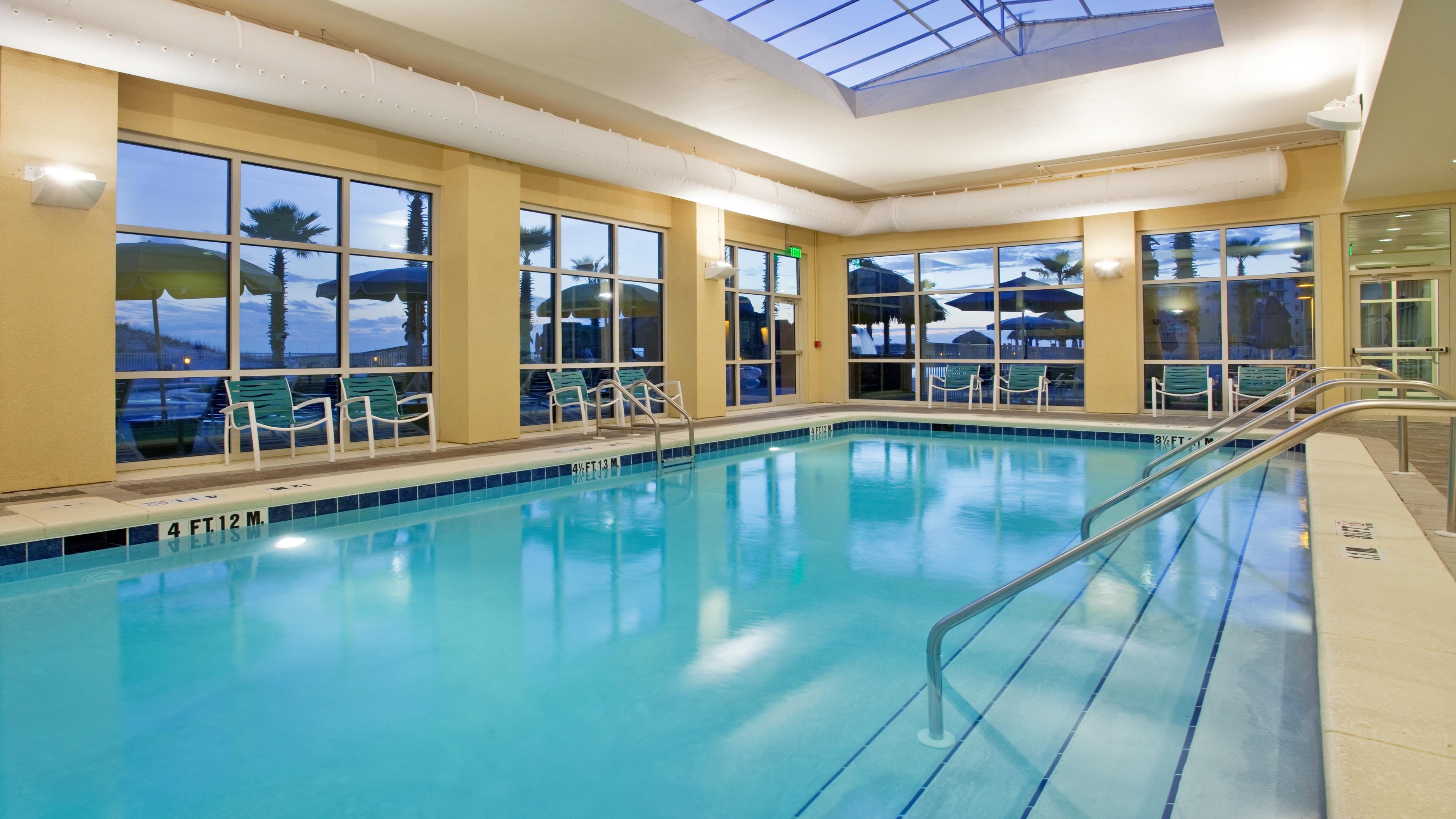HOLIDAY INN RESORT FORT WALTON BEACH 37/71