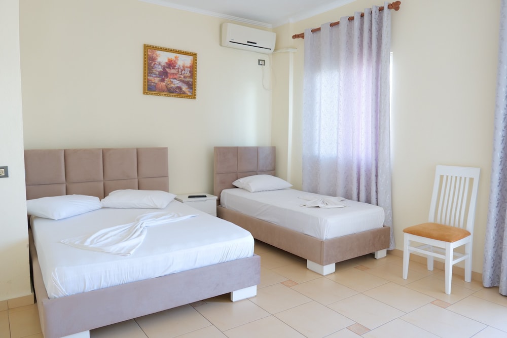 Hotel Rixhi 42/69