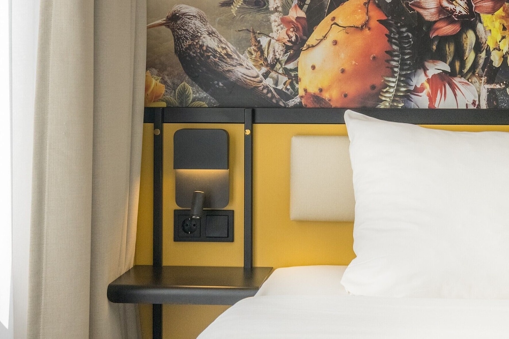 Dutch Design Hotel Vondelpark 28/50