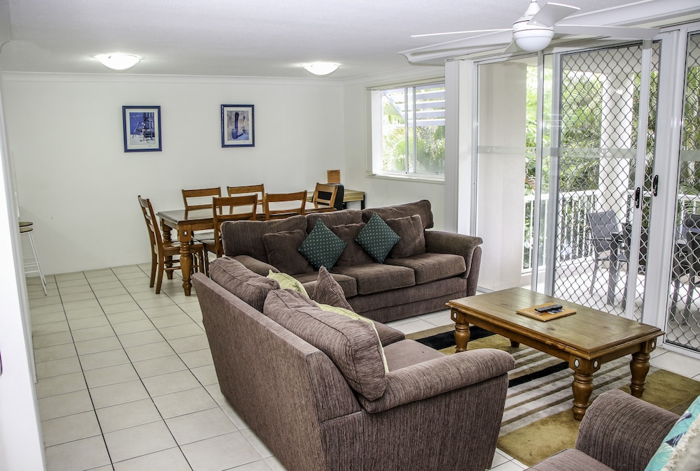 Surfers Beach Holiday Apartments 20/45