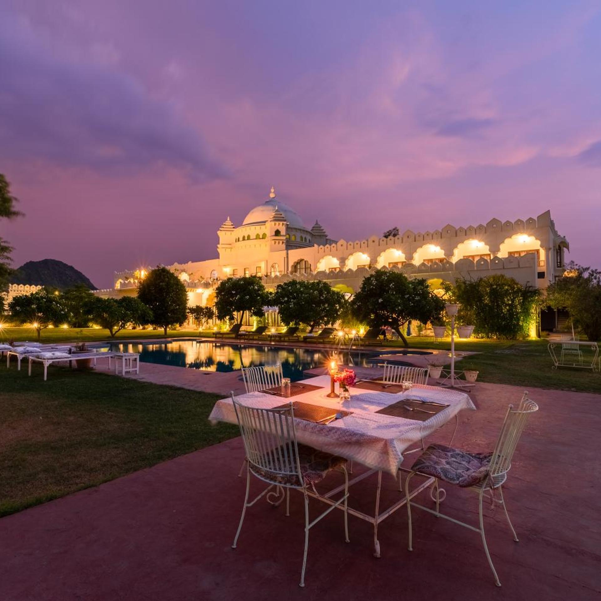 Gulaab Niwaas Palace 21/50