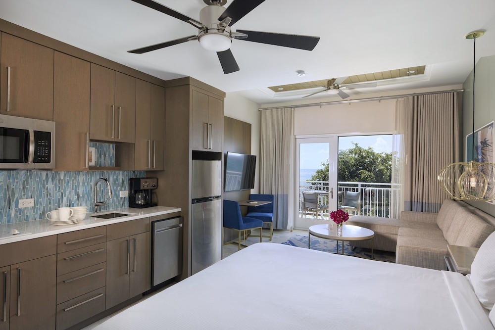 Limetree Beach Resort by Club Wyndham 18/84
