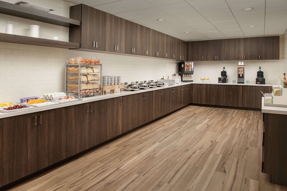 Residence Inn by Marriott Miami Northwest 7/42