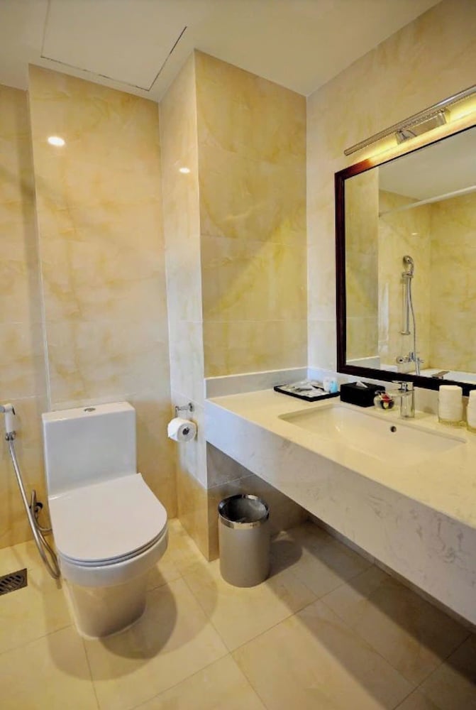 Lenid Nha Trang Hotel 57/66