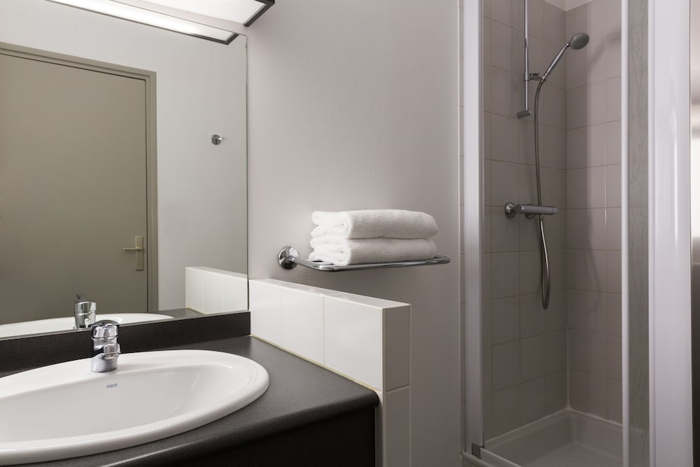 Hotel Alize Evian 55/55