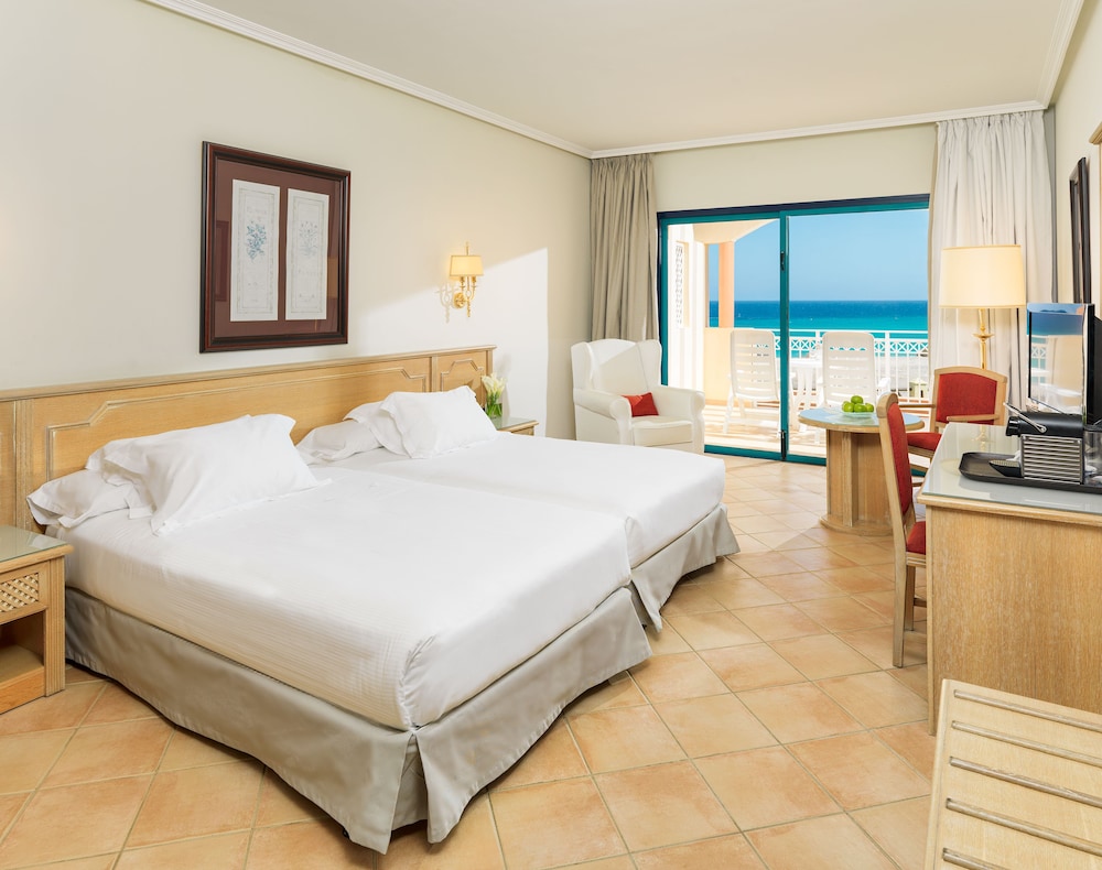 H10 Playa Esmeralda - Adults Only 19/73