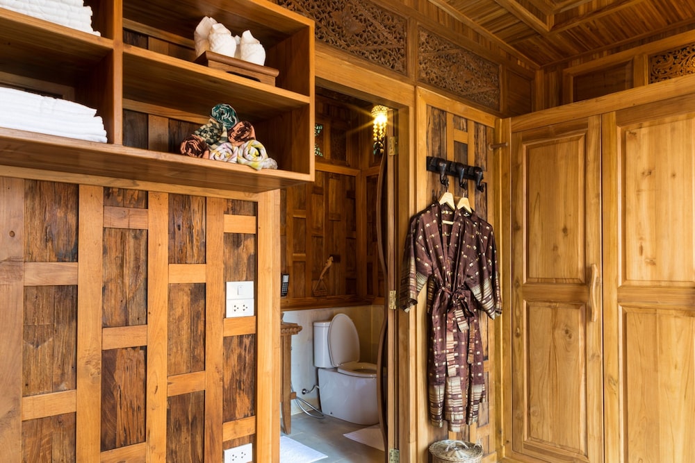 Santhiya Phuket Natai Resort And Spa 36/72
