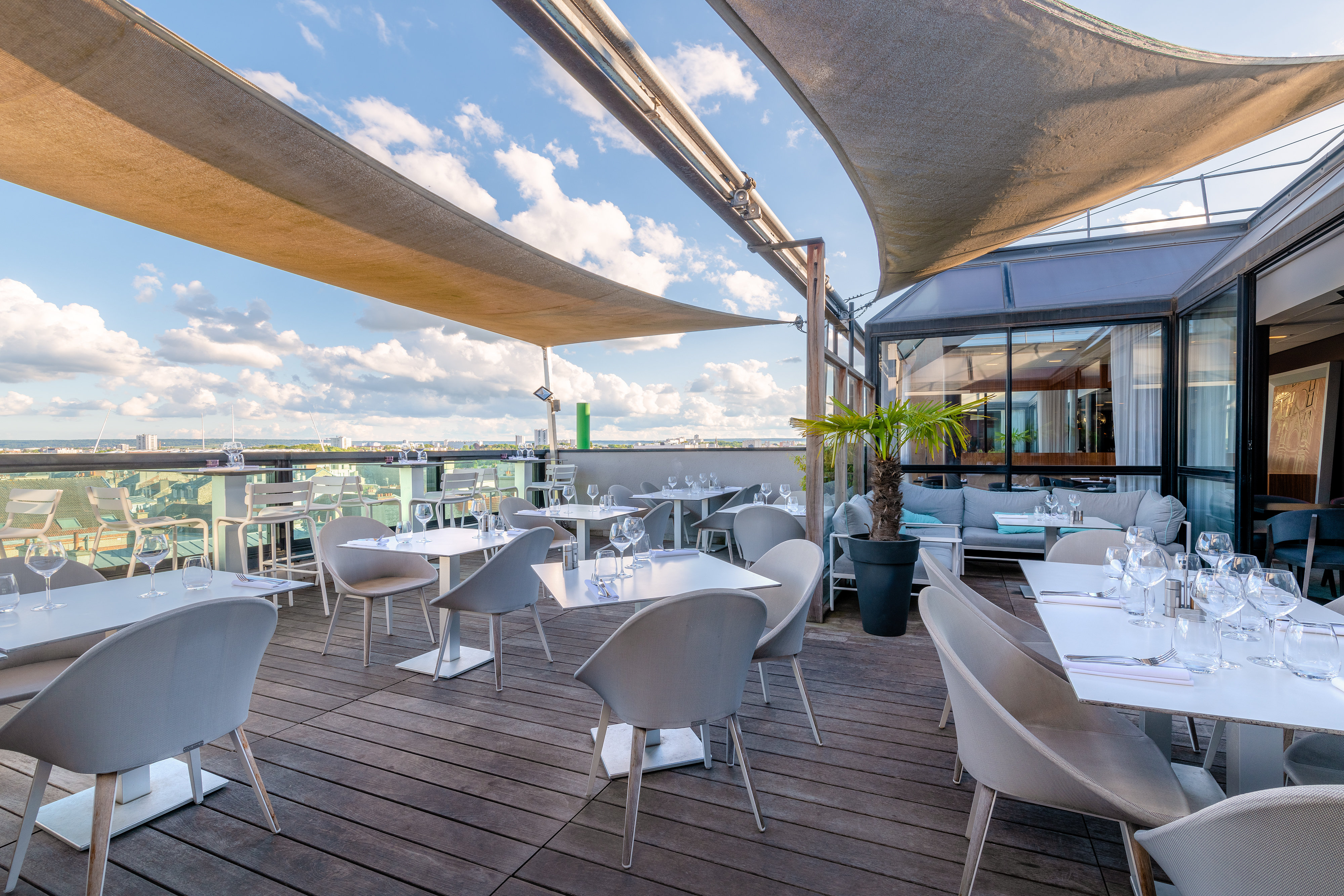 Holiday Inn Reims Centre 51/65