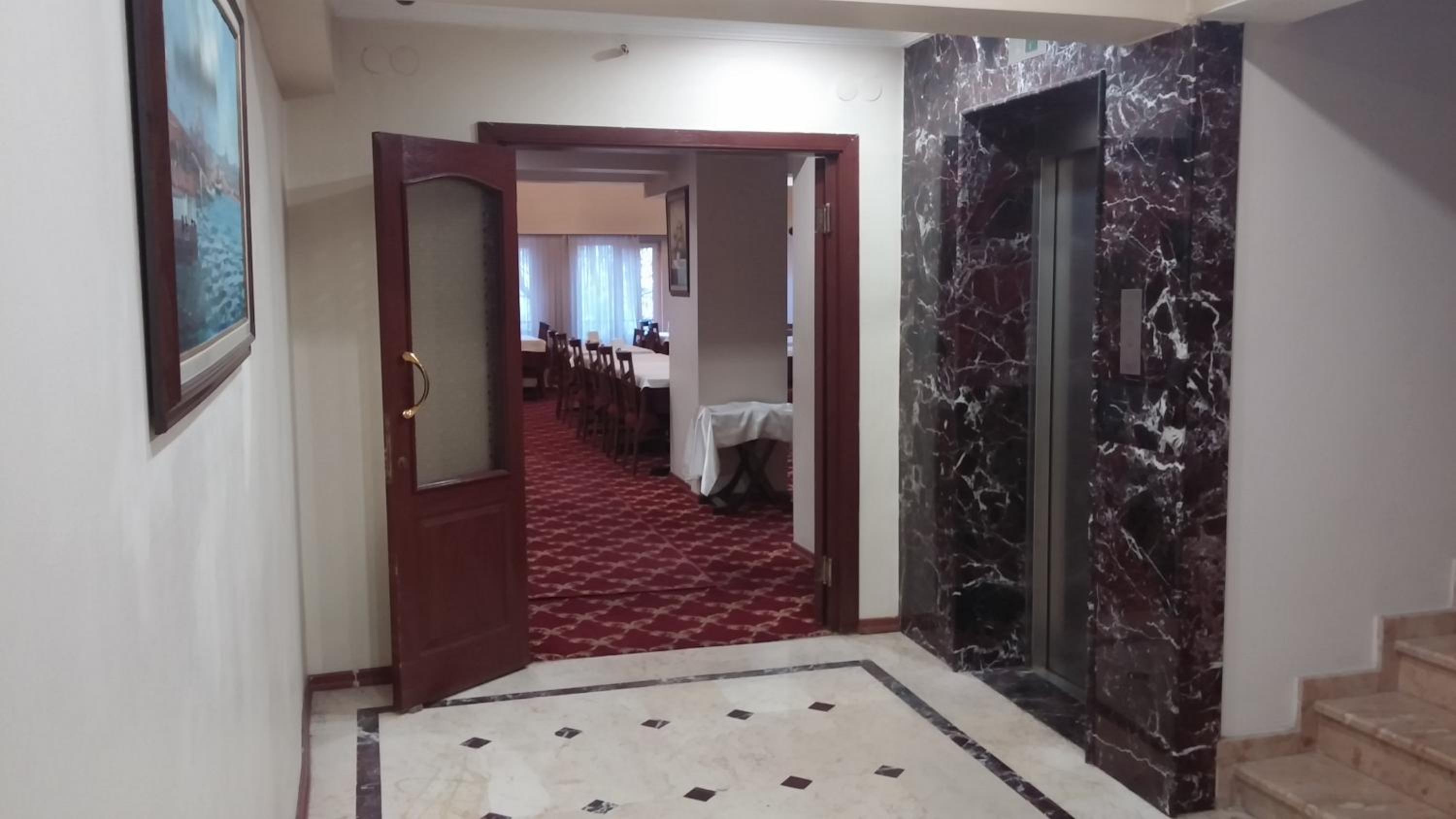 Ozilhan Hotel 12/59
