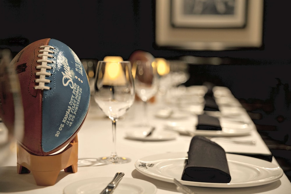 Hyatt Regency Birmingham-The Wynfrey Hotel 12/34