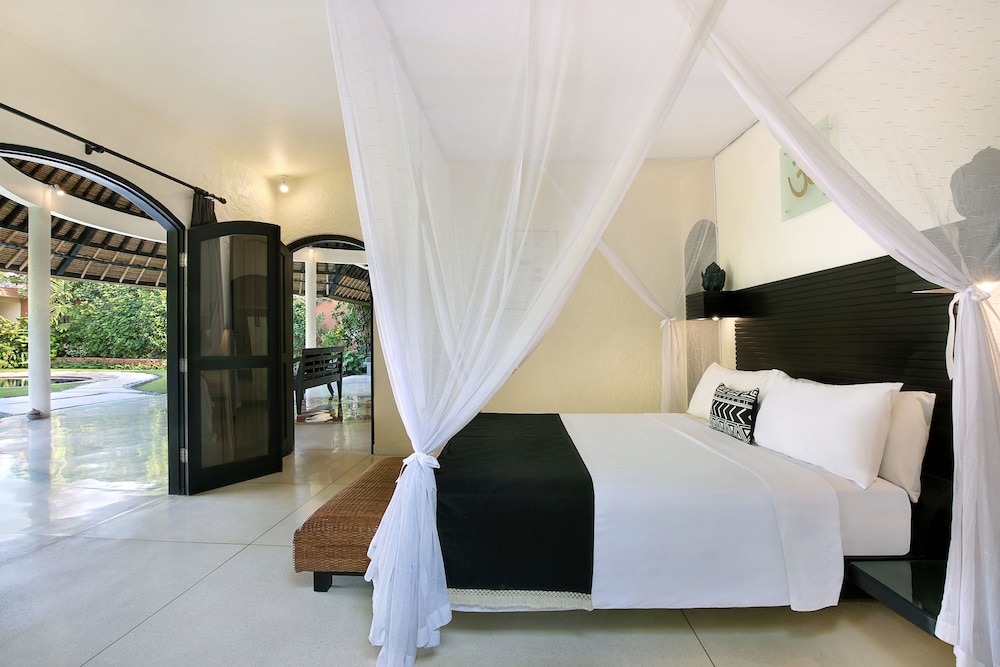 Impiana Private Villas Seminyak Hotel 18/44