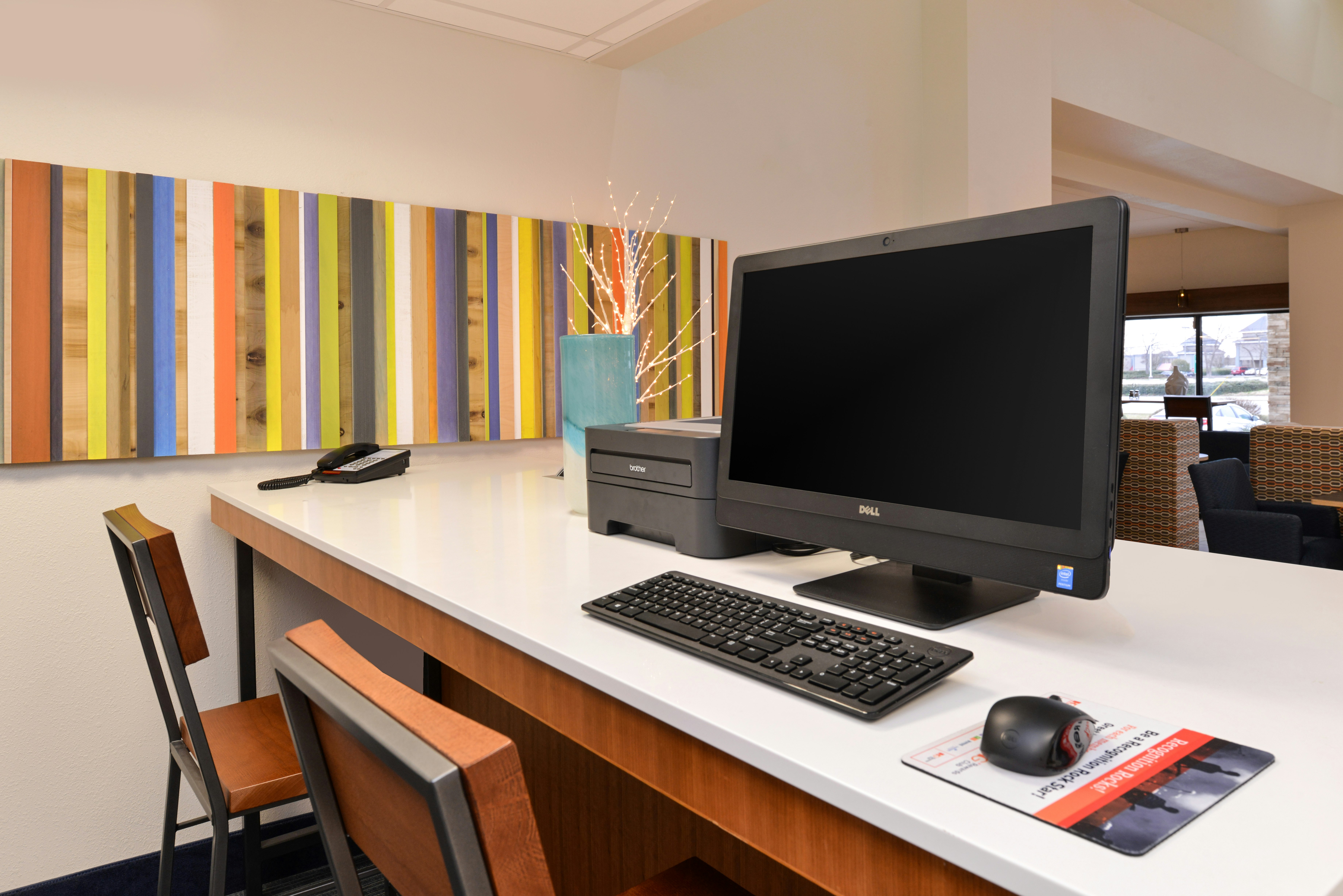 Holiday Inn Express Suites Raleigh Ne Medical Ctr Area 63/74