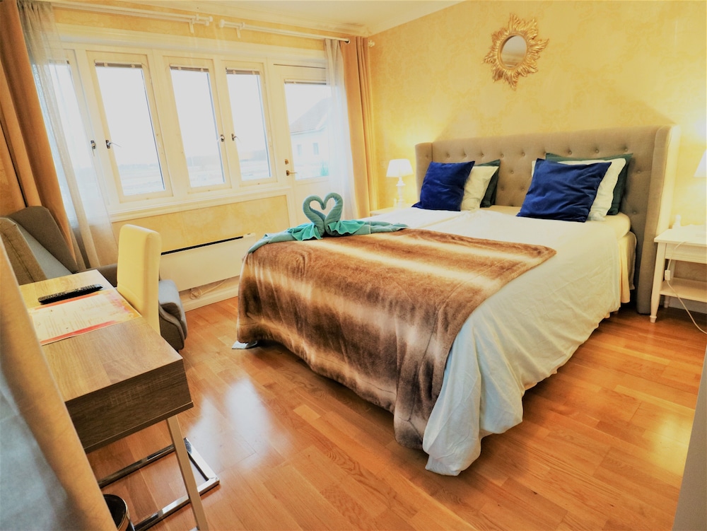 Hotell Vanerport 22/75