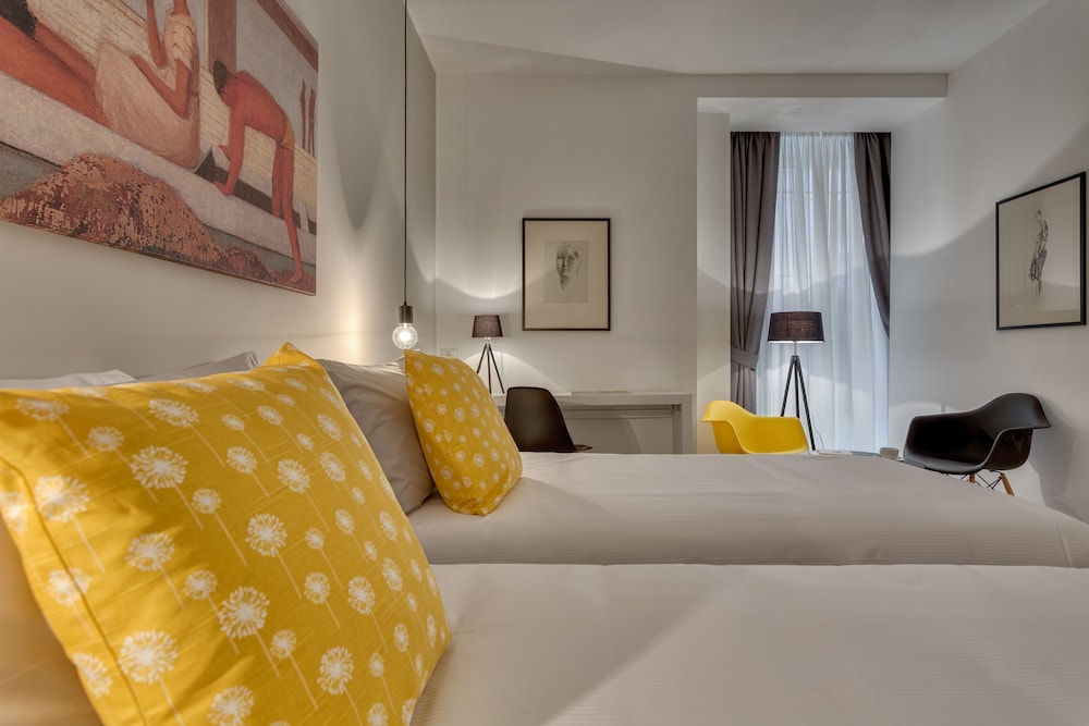 Navona Theatre Hotel 27/54