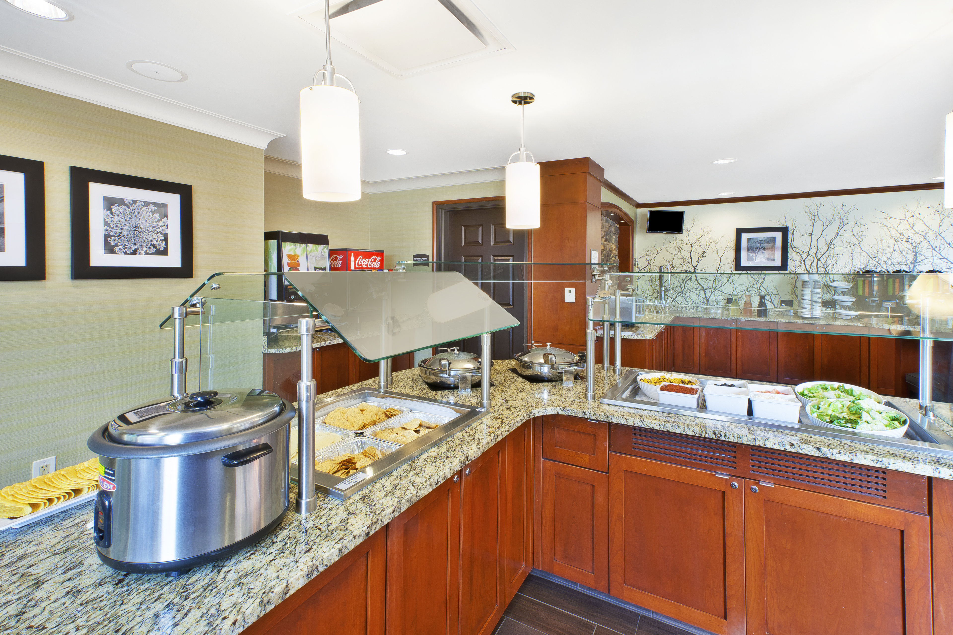 Staybridge Suites Cleveland Mayfield Heights Beachwood 68/68