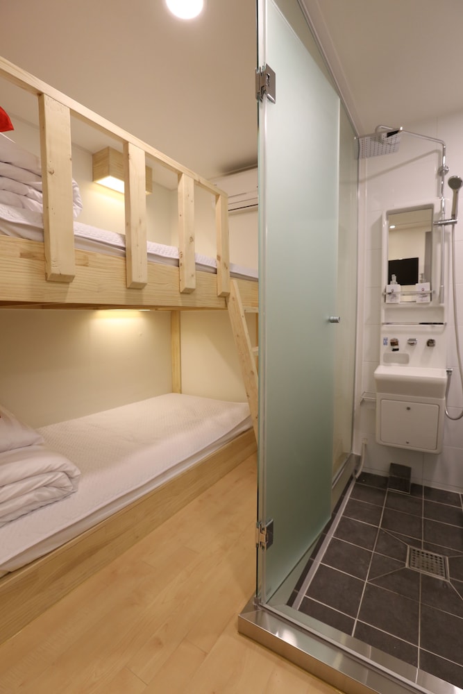Step Inn Myeongdong 2 53/53