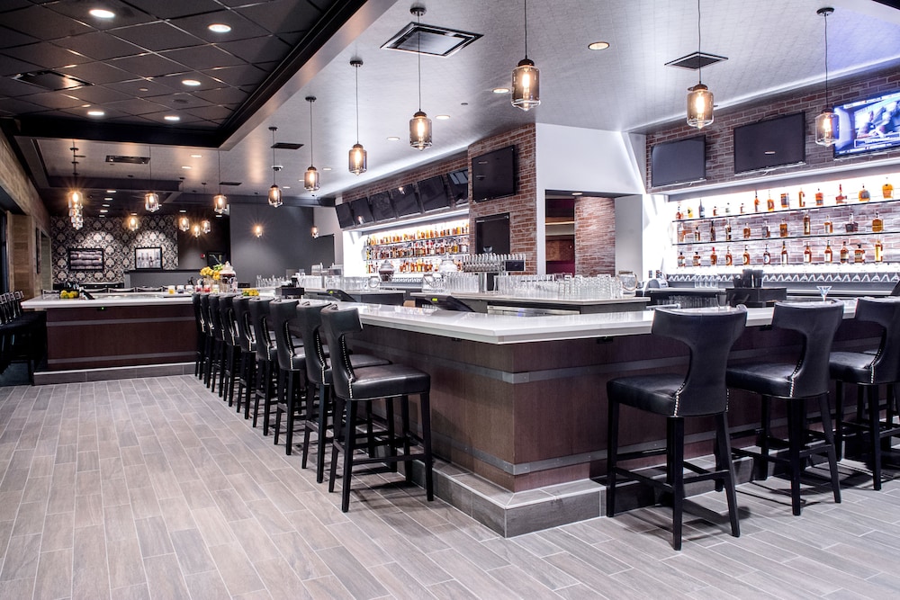 Caesars Southern Indiana - A Caesars Rewards Destination 36/48